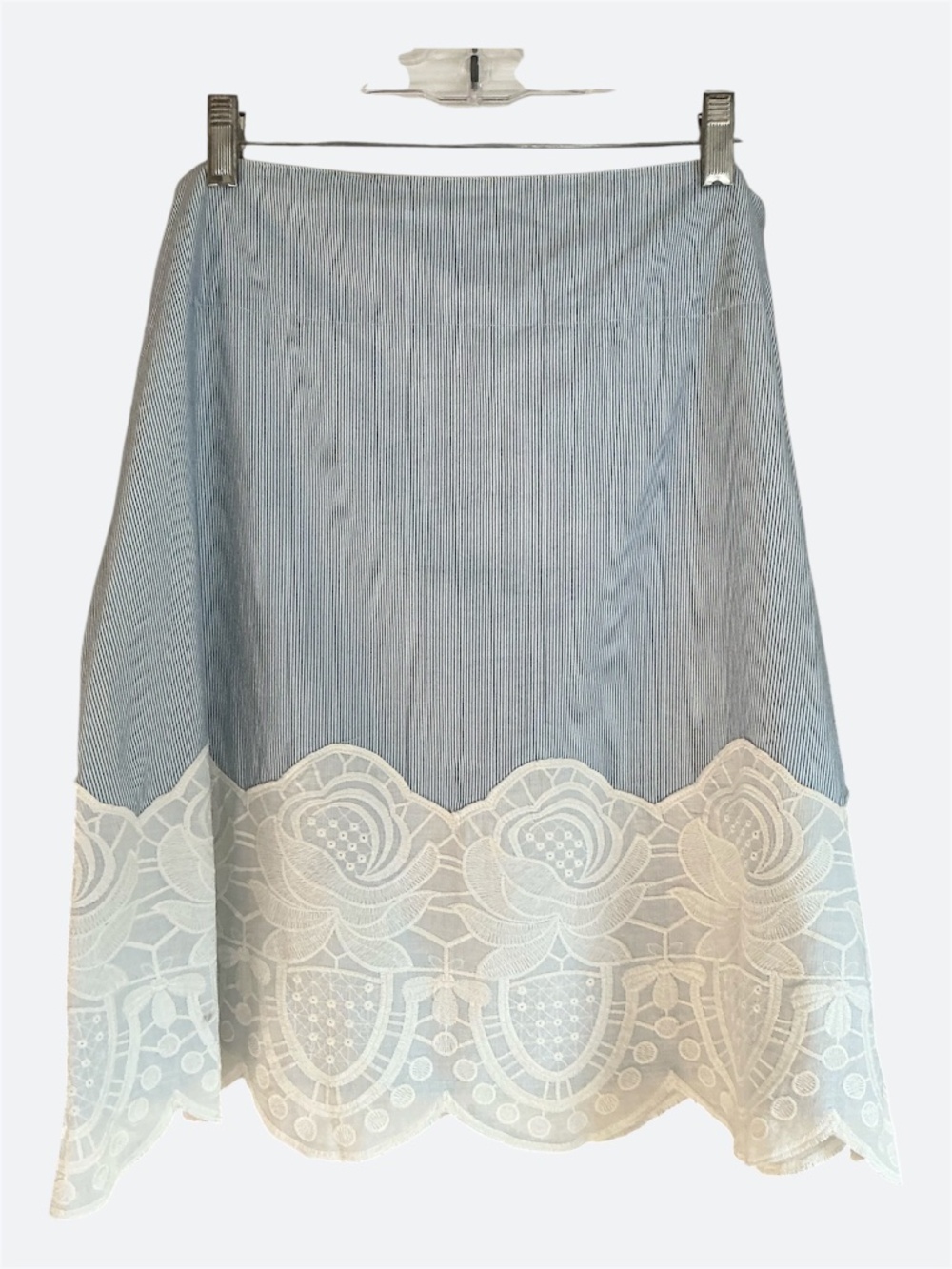 Anthropologie snak Blue White Pinstripe Cotton Skirt Lace Border SZ 6 - Picture 2 of 8